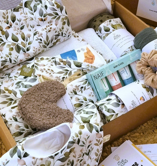 Magnolia Welcome Baby Box - The4kins baby brand