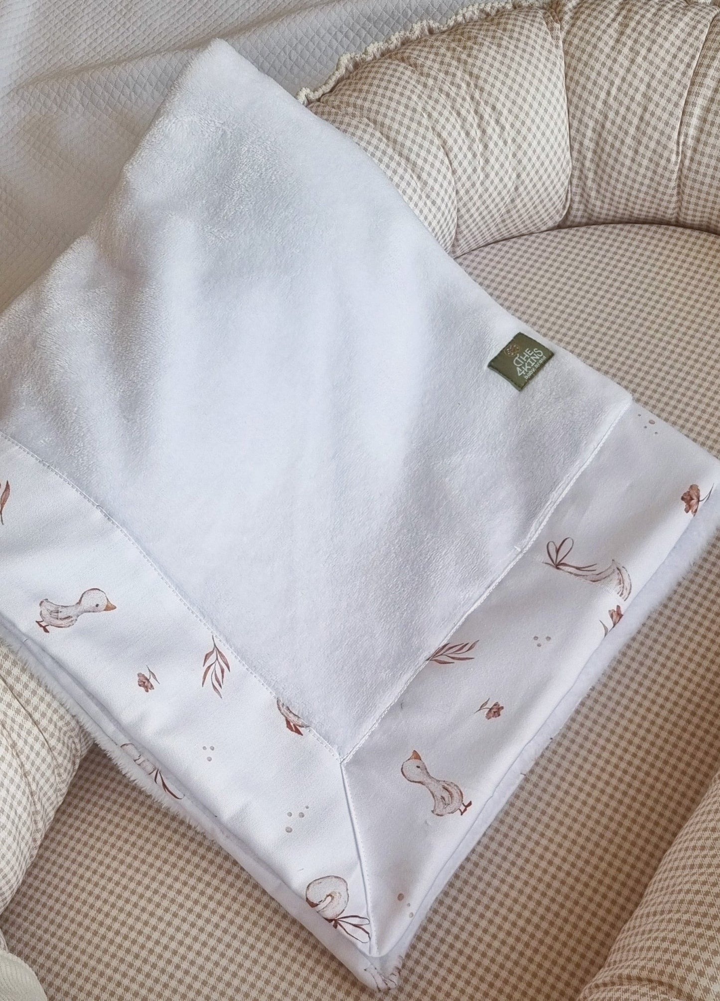 Mama Goose Χειμερινή Κουβερτούλα Γουνάκι - White - The4kins baby brand