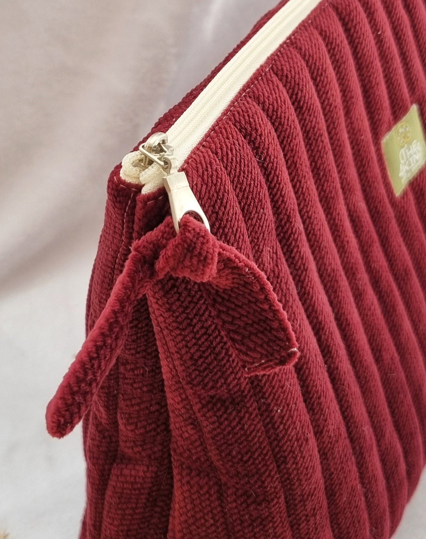 Mama Toiletry Bag Burgundy - The4kins baby brand