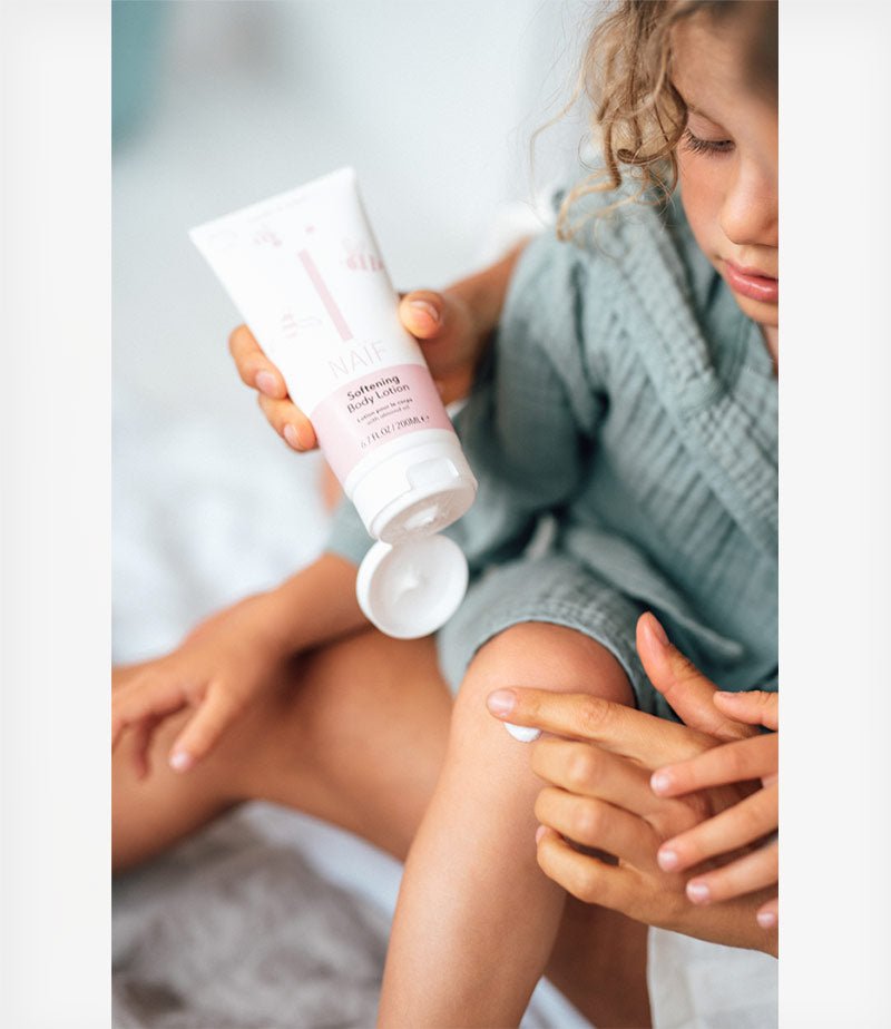 Naïf Softening Body Lotion Γαλάκτωμα Σώματος 200ml - The4kins baby brand