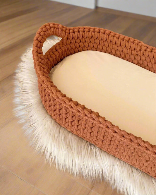 Πλεκτή Αλλαξιέρα Με Αντιβακτηριδιακό Στρωματάκι Terracotta - The4kins baby brand