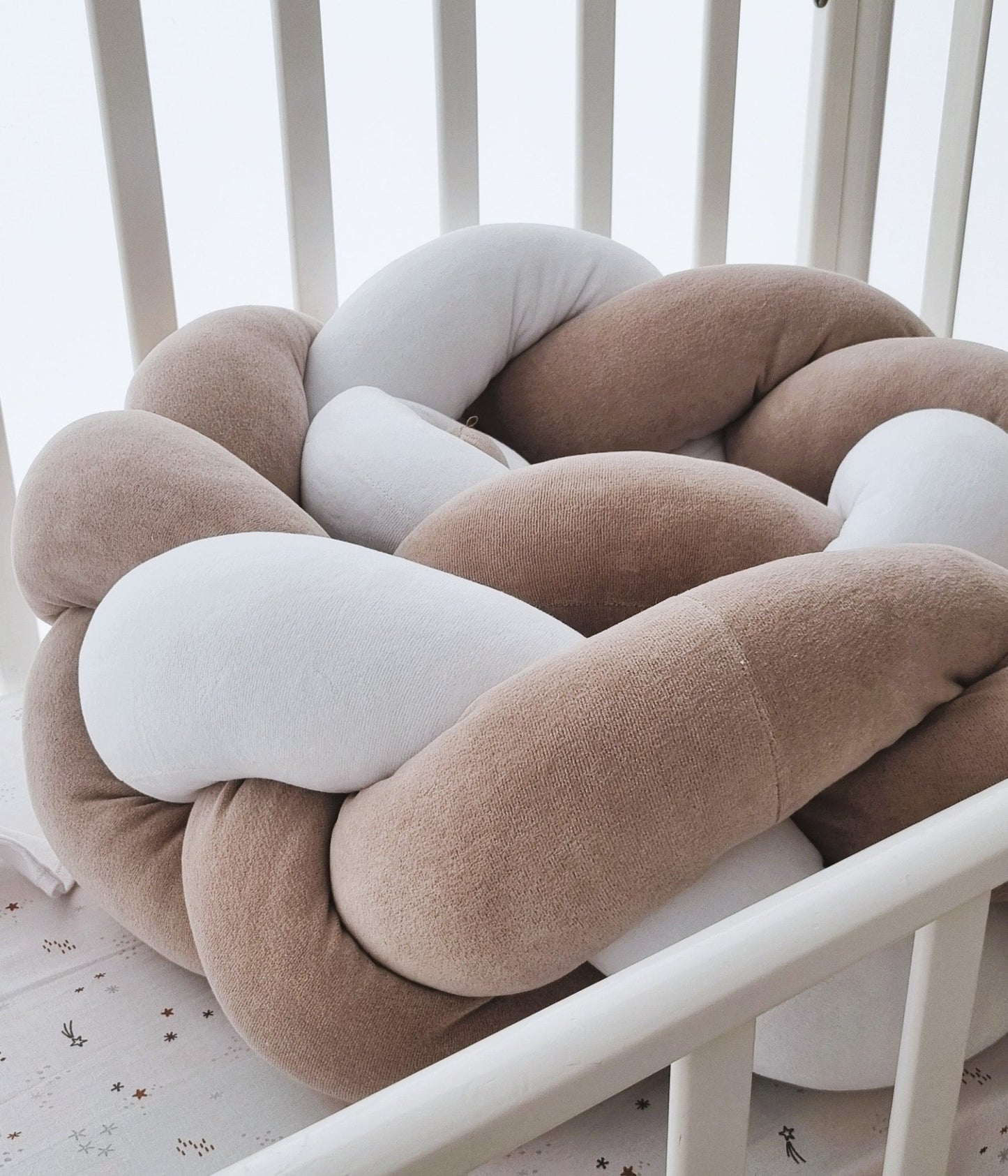 Πλεξούδα Braided Cot Bumper Wet Sand - The4kins baby brand