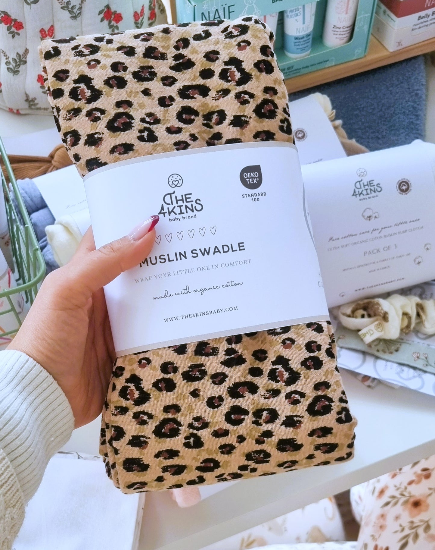 Pinky Hug Diaper/Muslin