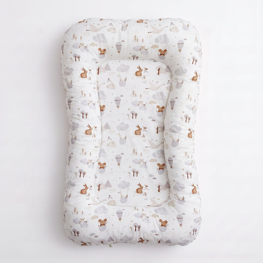 Νέας γενιάς cocoon Safe-Lounge Baby Nest - Milo & the Cloud Walkers