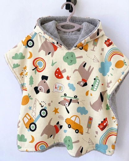 Playfulness Poncho Παραλίας