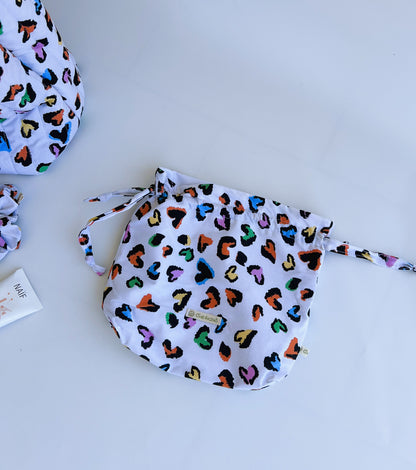 Colorful animal print Αδιάβροχο Νεσεσέρ