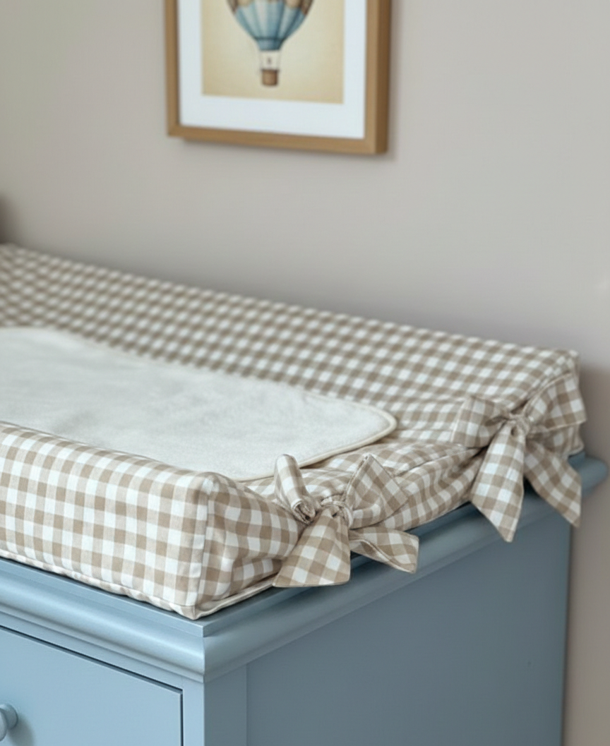 Αδιάβροχο πετσετέ σελτεδάκι διπλής όψης για μωρά.