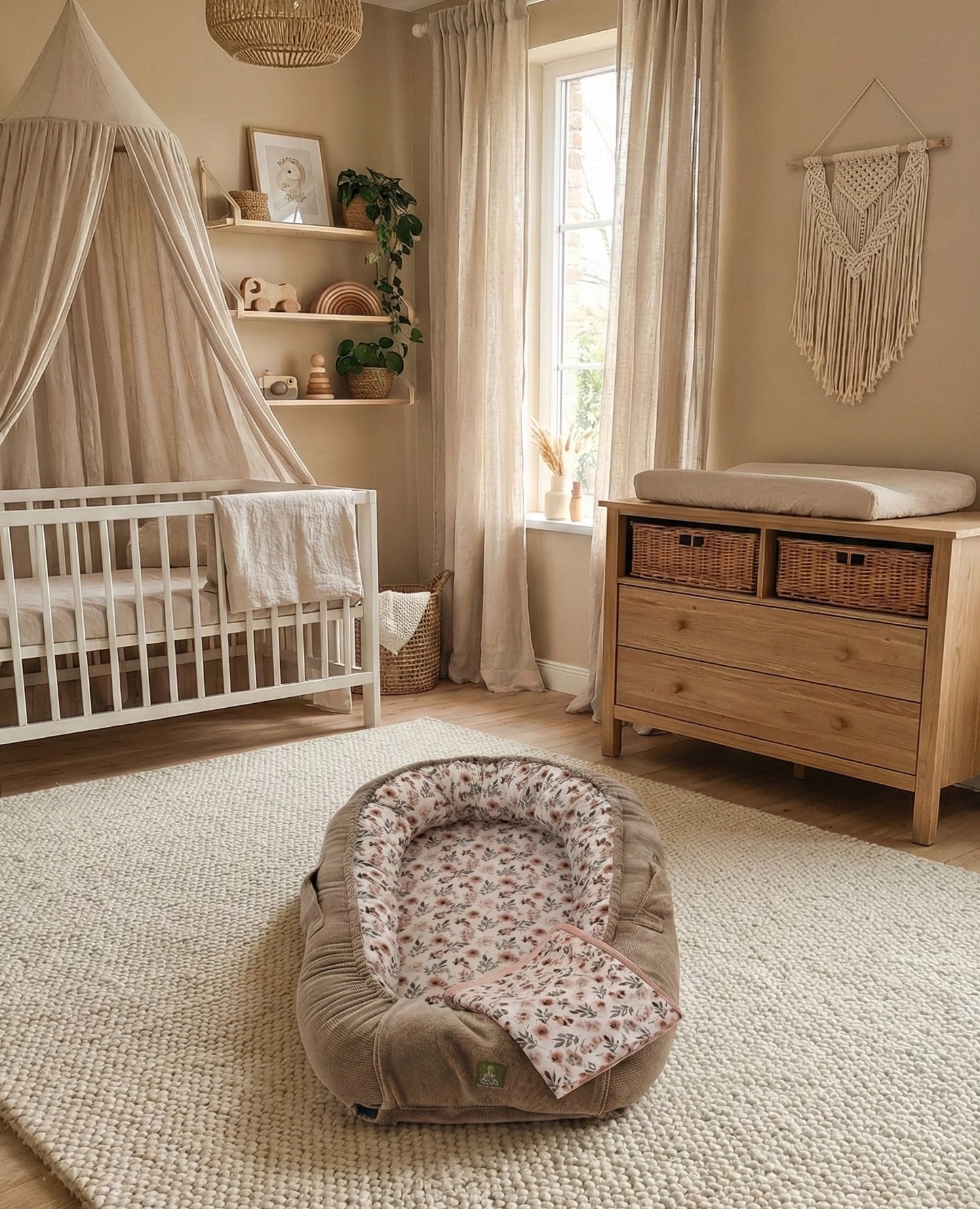 Xειροποίητη Φωλιά μωρού Baby Nest Bloom με λουλούδια για κορίτσι - The4kins premium essentials 