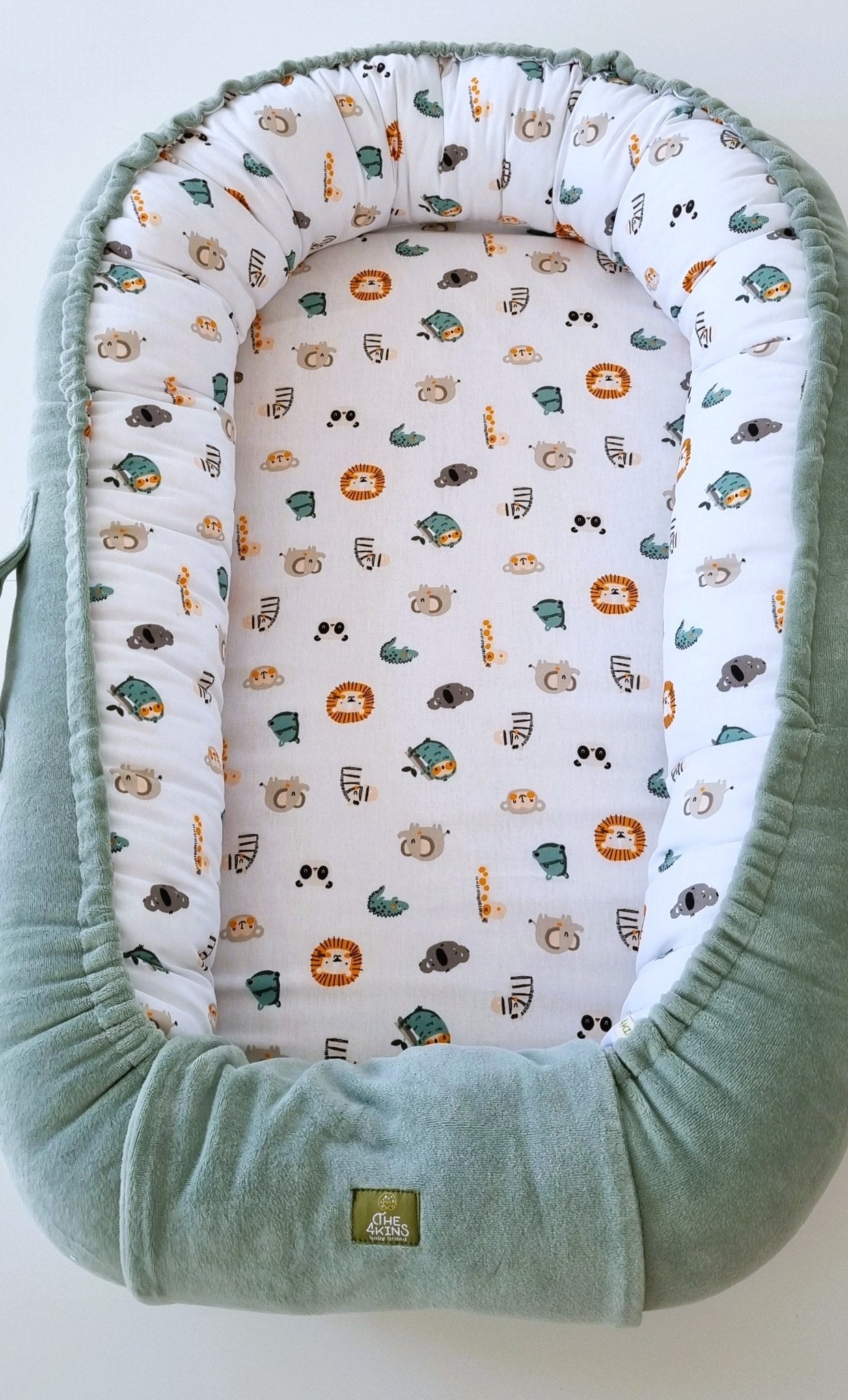 Βρεφική φωλιά ύπνου Friends με χαρούμενα ζωάκια