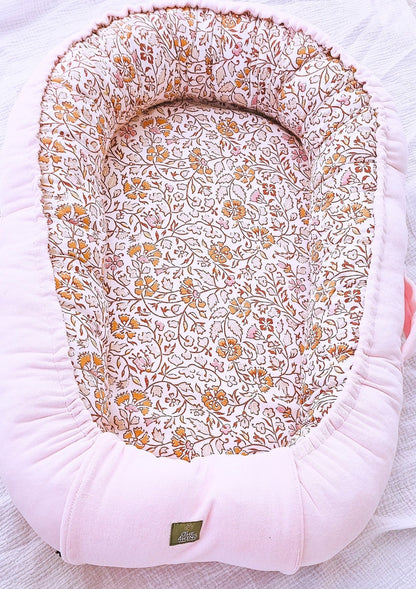 Flora in Baby Pink Φωλίτσα Baby Nest - The4kins baby brand
