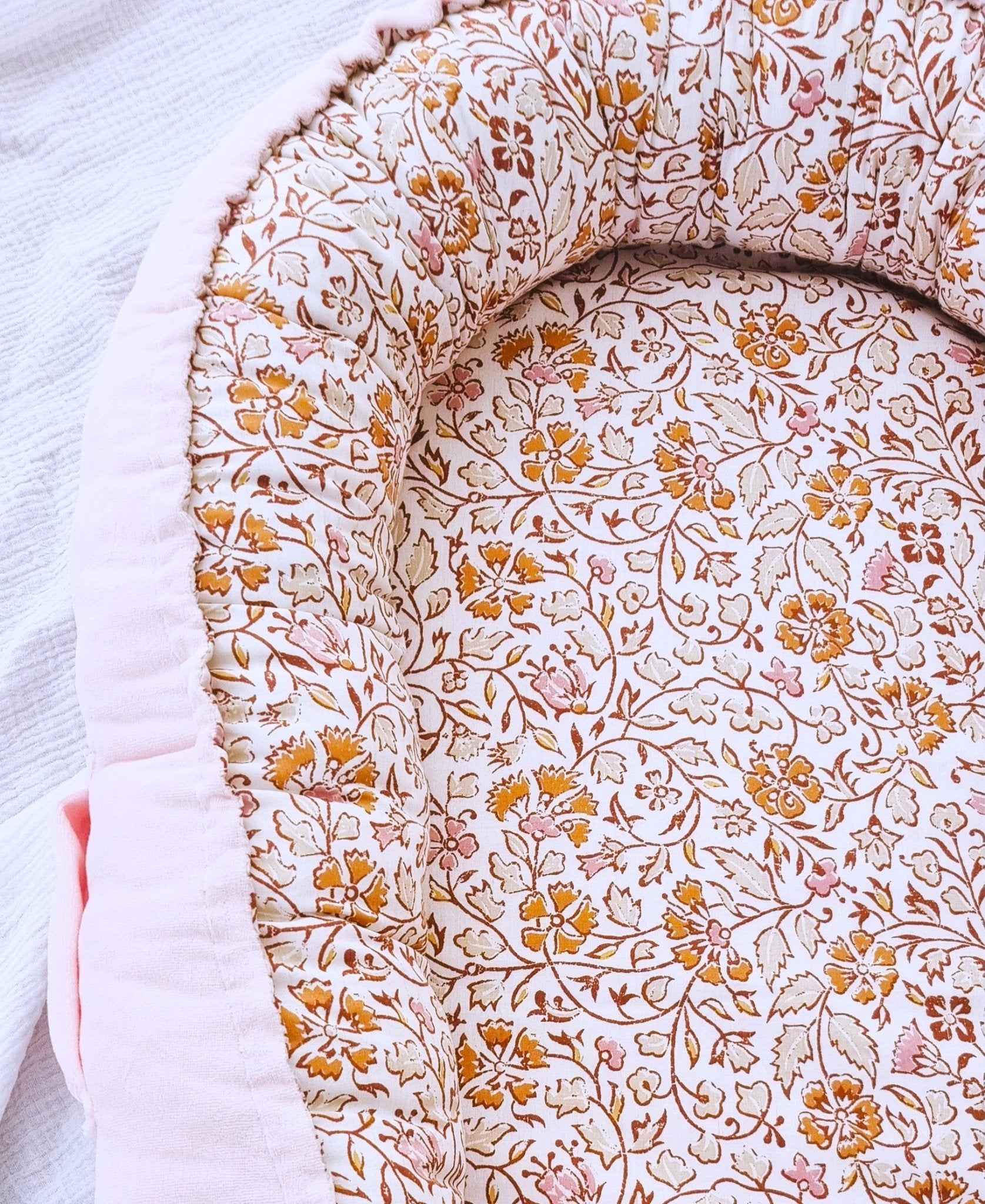 Flora in Baby Pink Φωλίτσα Baby Nest - The4kins baby brand
