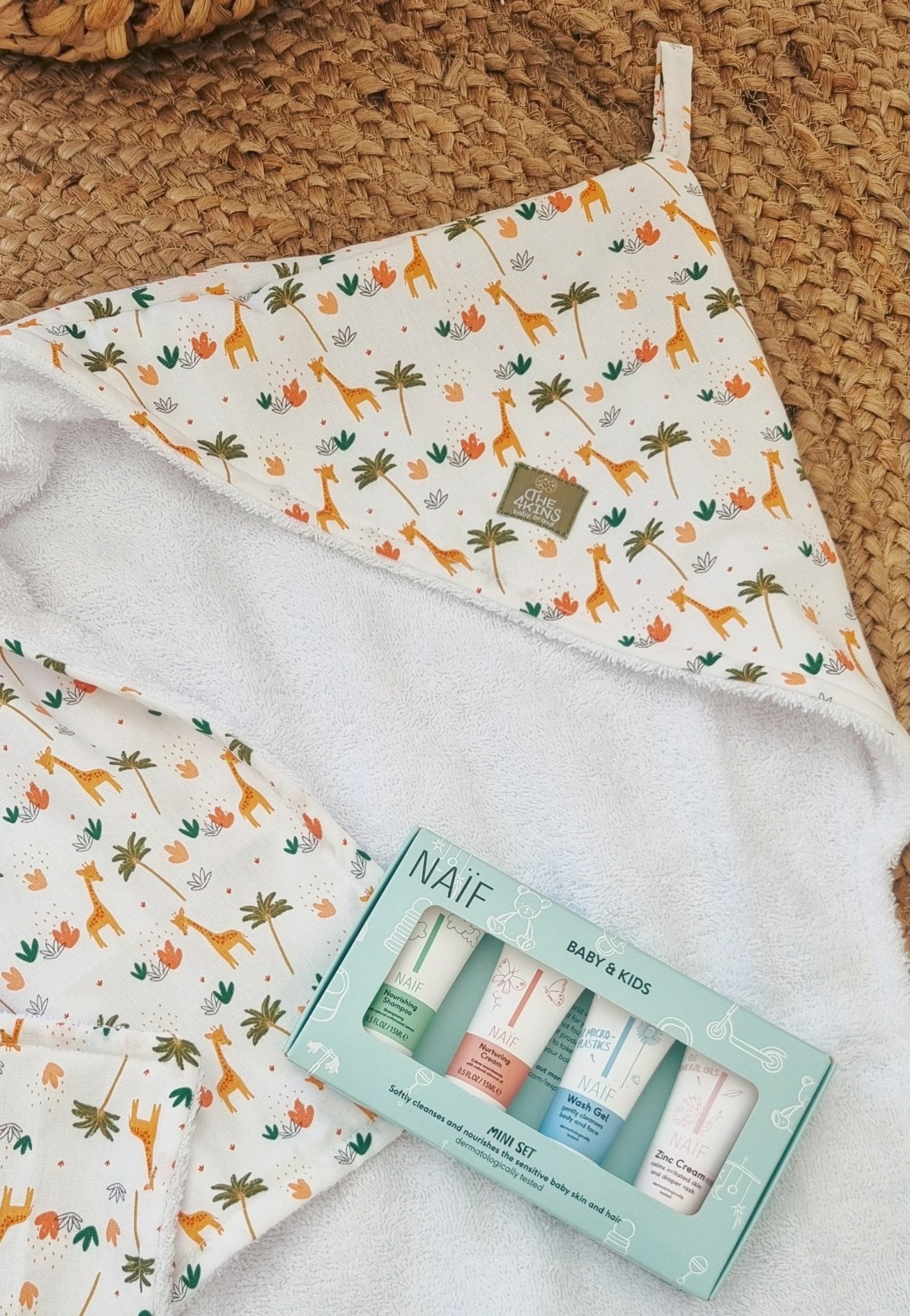 Giraffe Μπουρνουζάκι Κάπα - The4kins baby brand