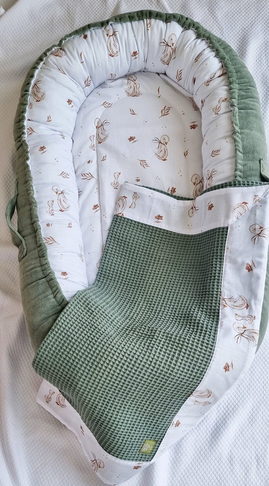 Mama Goose Φωλίτσα Baby Nest Dusty Green - The4kins baby brand
