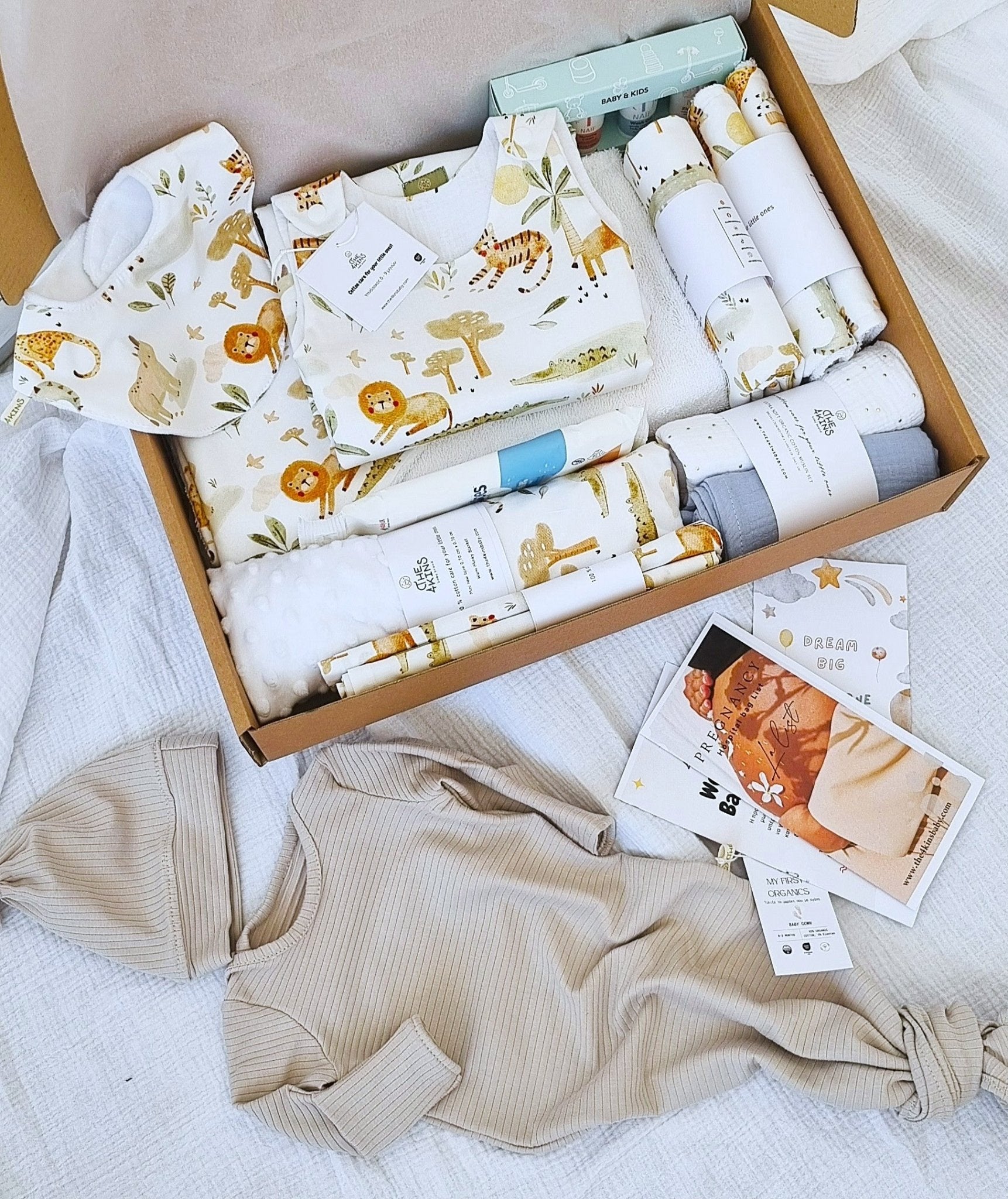 Είδη για νέα μαμά και νεογέννητο μωρό από τη συλλογή Savannah