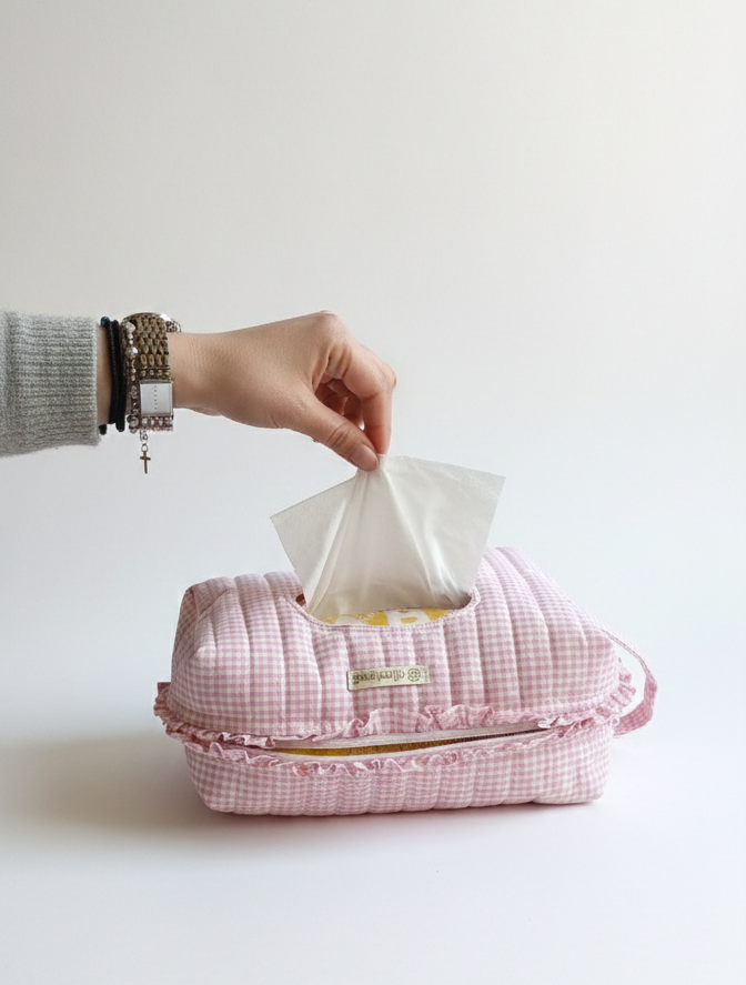 Οργάνωση καροτσιού με χειροποίητο νεσεσέρ για βρέφη