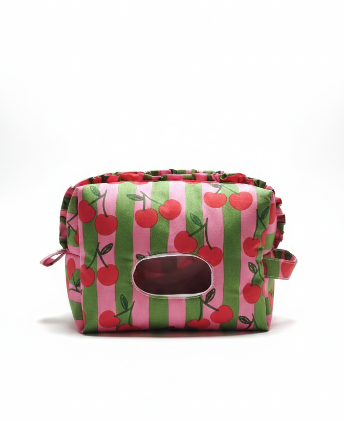 Χειροποίητη θήκη για μωρομάντηλα και πάνες με χεράκι